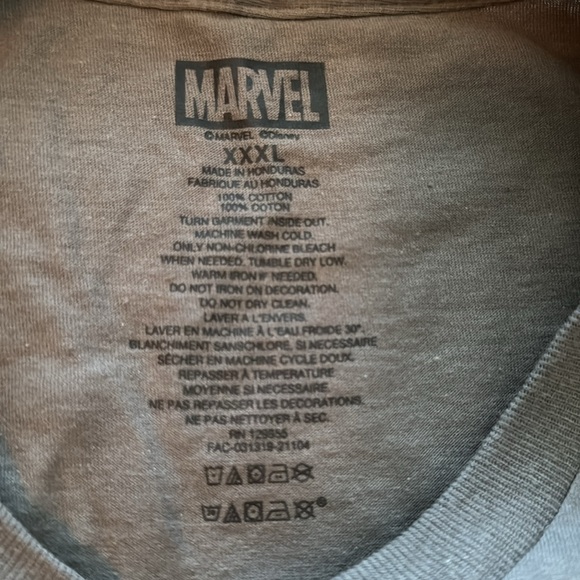 Disney California adventures adventure campus grand opening T-shirt from 2021 - Picture 5 of 6